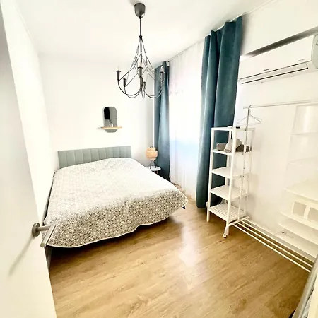 Roy Junto Al Mar Апартаменты Торевьиа